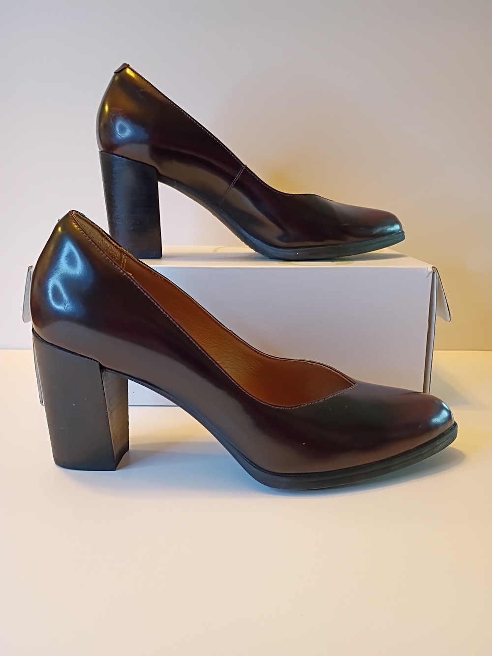 Clarks Women's Block Heel Pump in Dark Wine